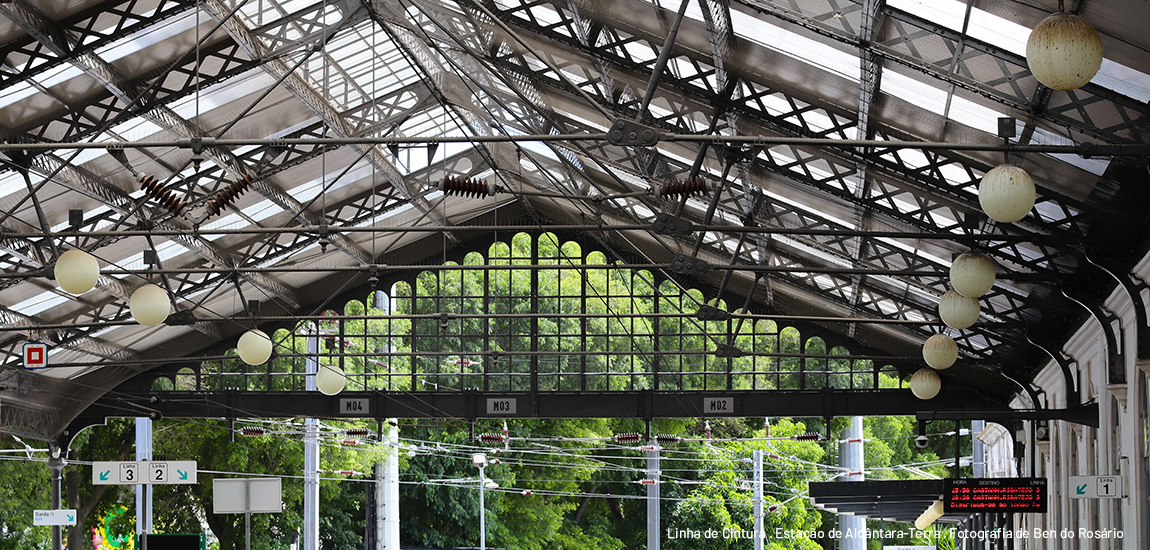 Linha de Cintura. Estação de Alcântara-Terra. Fotografia de Benvindo do Rosário