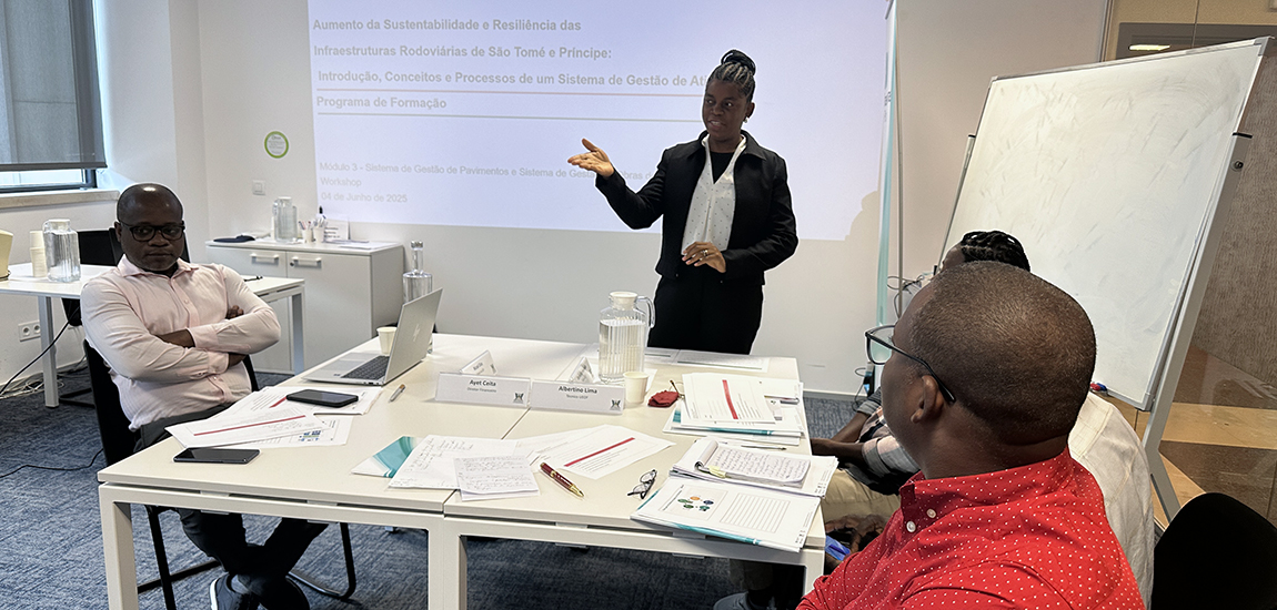 Foto 5: Apresentação durante o workshop