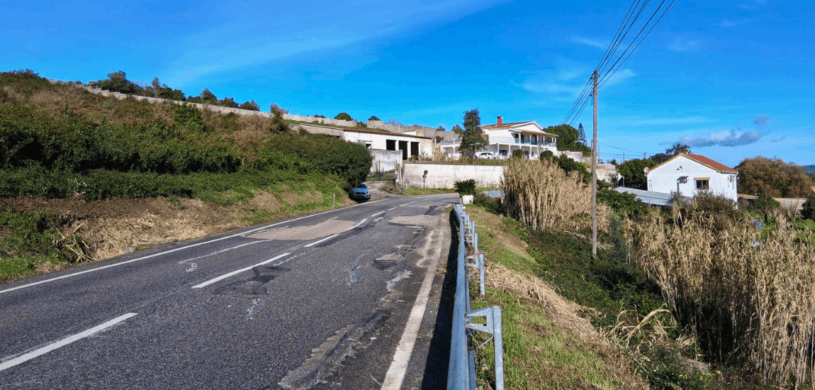 Empreitada de estabilização de aterro na EN248