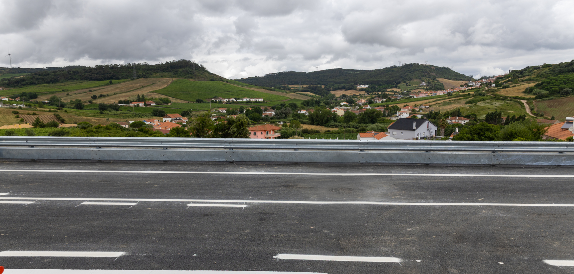 Reaberta ao trânsito a EN248-2 no Sobral de Monte Agraço