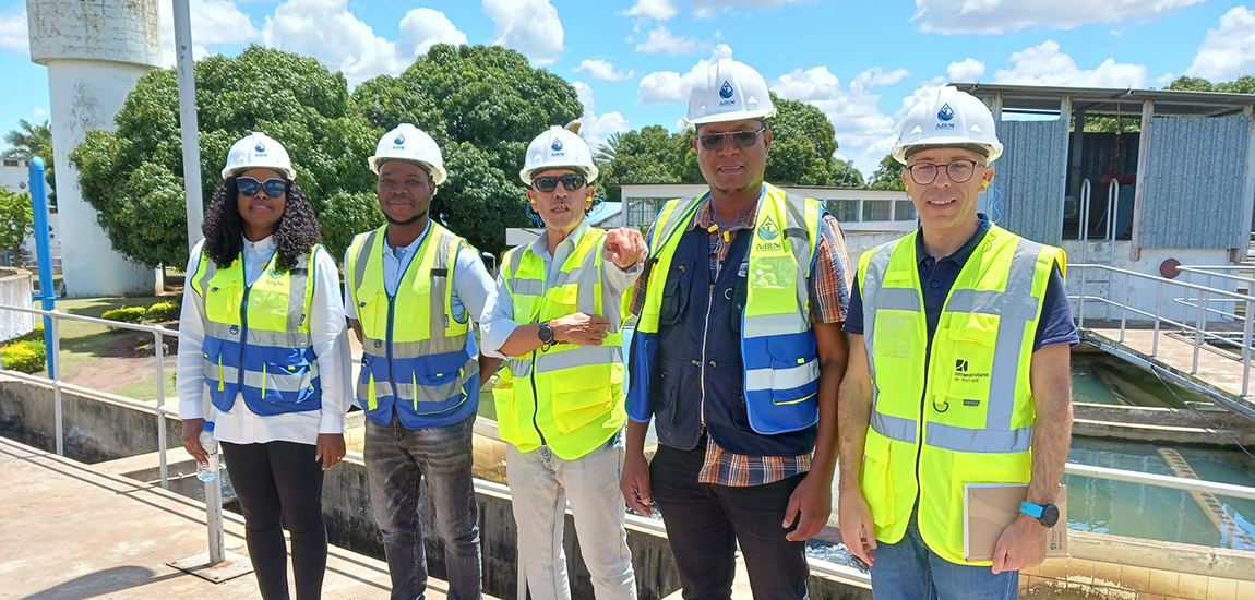 Visita técnica ao Sistema de Abastecimento de Água de Umbeluzi, em Boane, Província de Maputo. Técnicos do FIPAG - Fundo de Investimento e Património do Abastecimento de Água, e Equipa Técnica da IPE