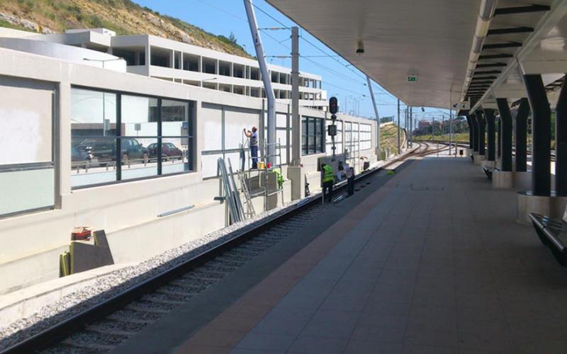 Linha de Sintra - Quadruplicação da Via entre os PK 13,750 e 18,250 da Linha de Sintra e Remodelação  Foto 1