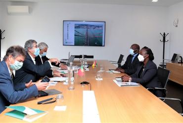 Vice-Ministra da Indústria e Comércio de Moçambique reunida com IP